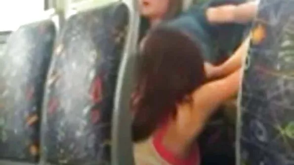Romantika su košėmis ir penis į užpakalį.